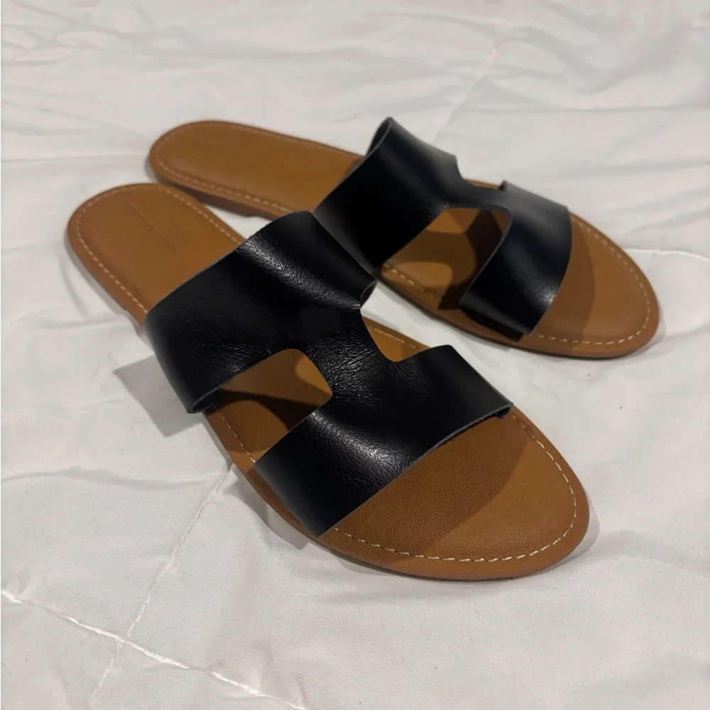 Women’s Sandals